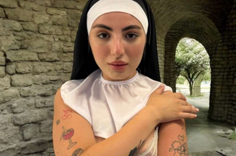 Suor Deasy onlyfans 1