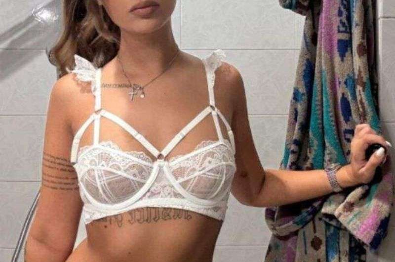 Copertina della recensione di Aurora Iacono, sito riservato ai maggiorenni