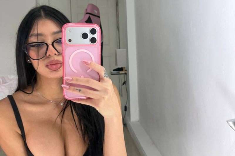 Copertina della recensione di Jasmin Barbieri, sito riservato ai maggiorenni