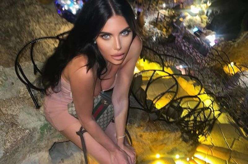 Copertina della recensione di Sara Montagna, sito riservato ai maggiorenni